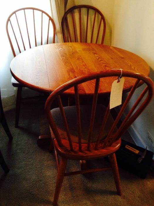 oak drop leaf table with 3 chairs