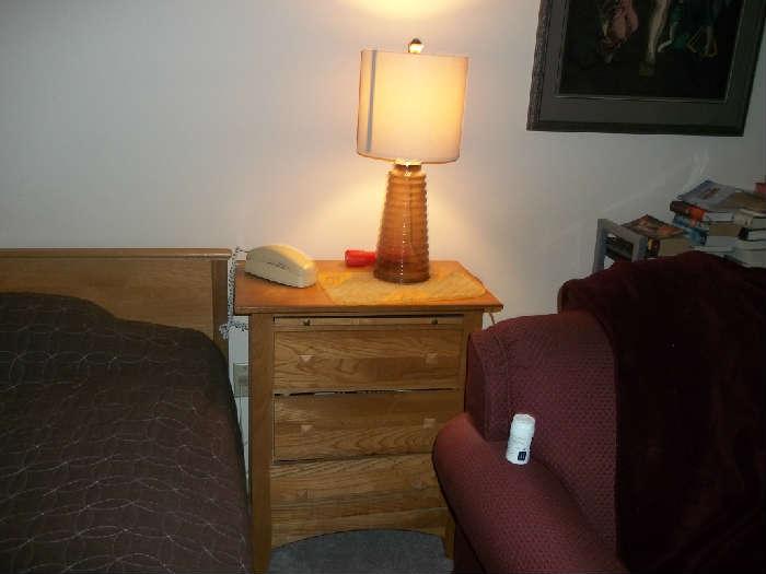 Bed side table, Lamps