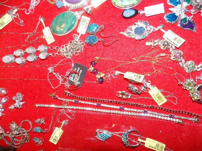 Some ring and necklace sets, bracelets, pendants