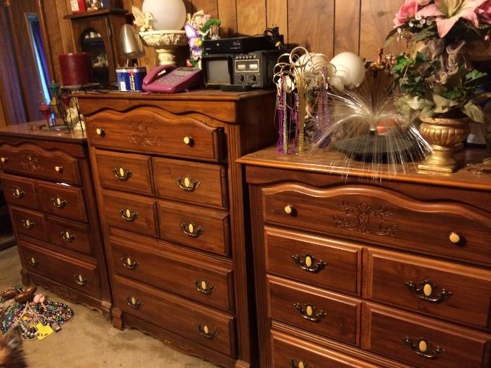 4 and 5 drawer chests