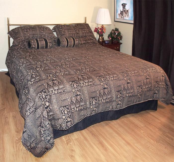 King Size Bed - 450, Bedding - 60