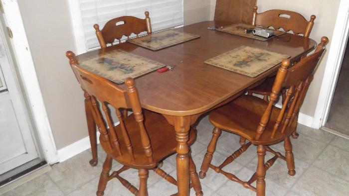 Ethan Allen dining table