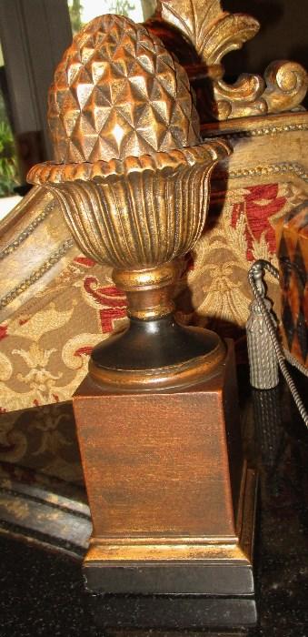 TABLE FINIAL - ASKING $ 45.00