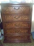 Chest of drawers