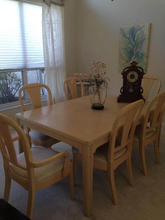 Bernhardt Dining Room set with 6 Chairs