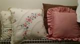 Sweet accent pillows