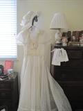 VINTAGE 70'S WEDING DRESS
