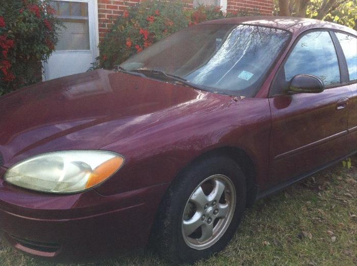 2004 Ford Taurus. 150,000 miles. 