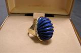 14 kt shrimp-cut lapis ring
