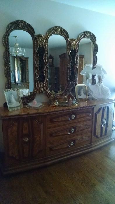 ***IMPORTED FROM ITALY*** VIRGILIO DRESSER W/ ORNATE MIRRORS....QUALITY ABOUNDS !!
