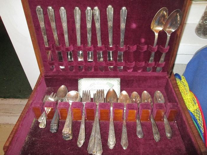 New for Saturday - silver plate flatware set