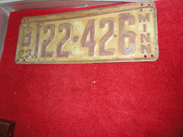 Matching pair 1923 Minnesota Model T plates