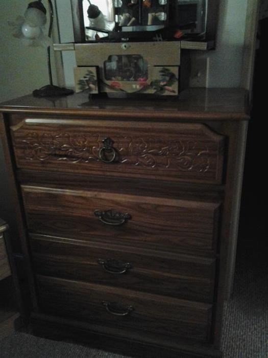 Chest of drawers has a matching dresser