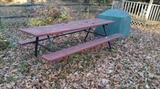 Picnic table