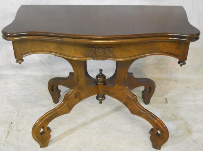Outstanding Victorian lift top card table