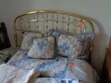 queen brass bed