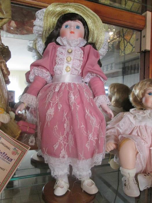 PORCELIN DOLLS MADE BY PARADISE GALLERIES