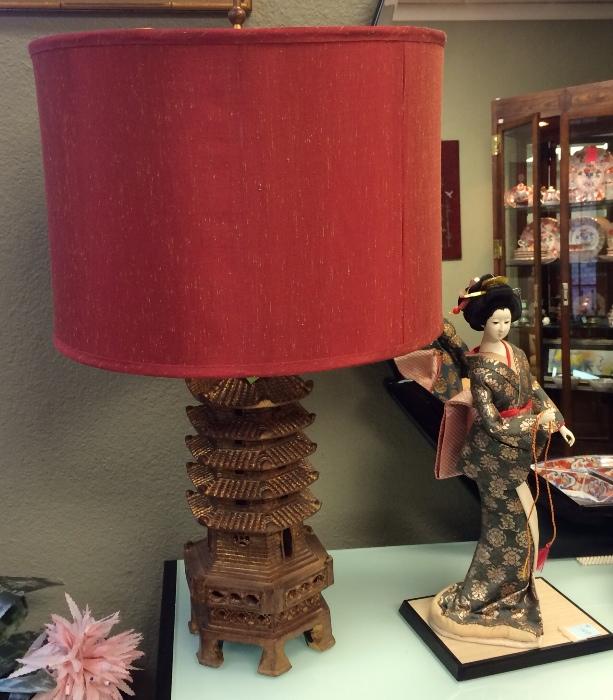 Pagoda lamp with Asian doll