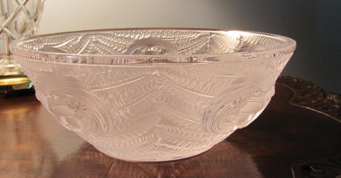Lalique Bowl, signed. "Psyche" Pattern.