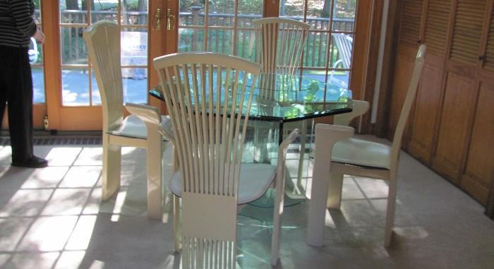 Fabulous Set, Chairs by Pietro Constantin, Italy. Designer set. Great Glass Table on Glass base. 