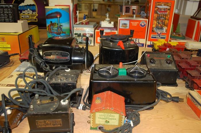 ZW 250 Watt Transformer // KW 190 Watt Transformer // Type R 100 Watt Transformer // SW Transformer // Lionel A and B Transformers // KF Industries Speed Control Model 200 // Hobby Transformer Model No. 6607 //