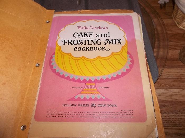 Betty Crocker Cake and Frosting Cookbook