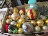 1950'S-1960'S MID-CENTURY CHRISTMAS BULBS