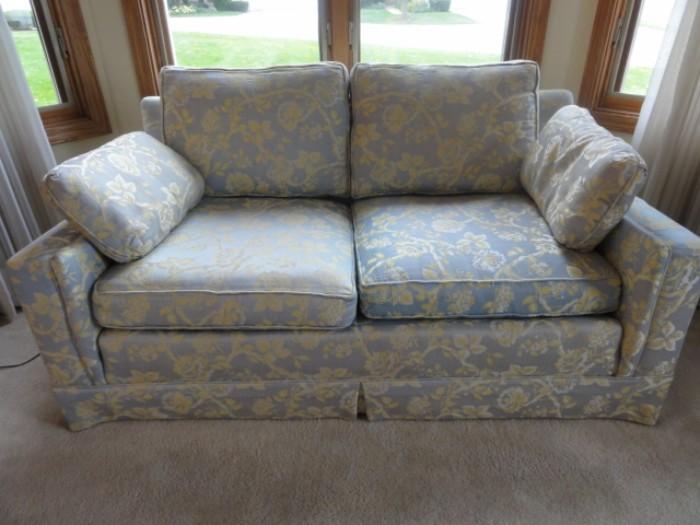 Ethan Allen Traditional Classic Love Seat
