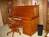 Like New Winners Only Roll Top Desk