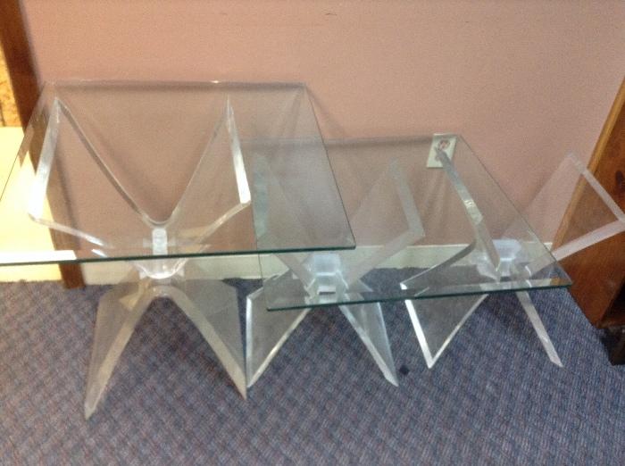 Glass acrylic table set