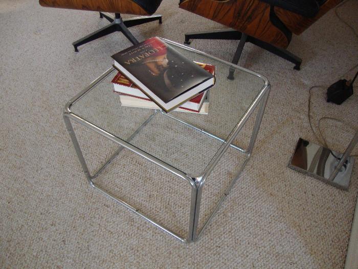 modern cube table, glass/chrome (2)