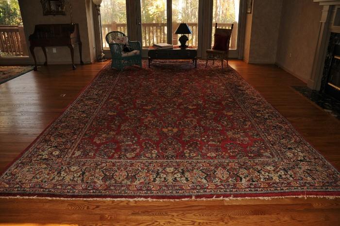 10' x 18' PERSIAN SAROUK 60-80 YRS OLD - EXCELLENT CONDITION 