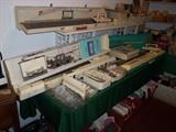 5 Brother & Toyota knitting machines with lots of yarn!