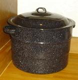 Canning kettle or stock pot