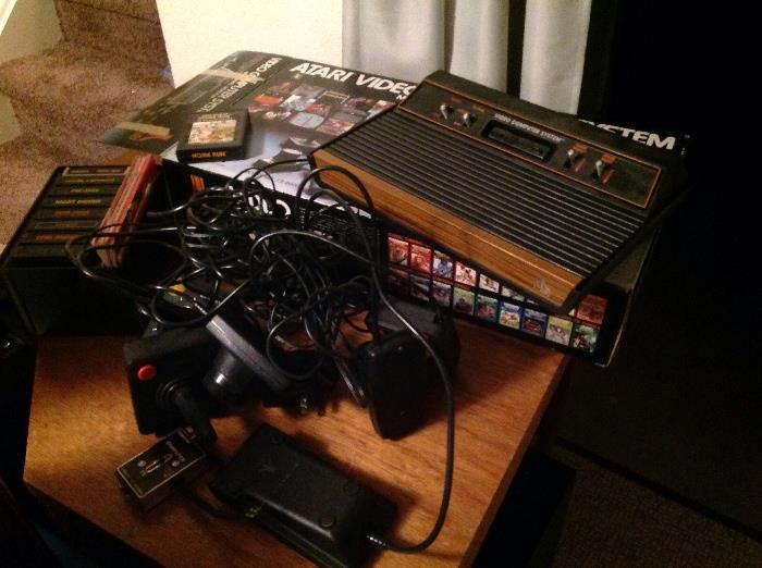 ATARI 2600 with parts, games and box in good condition