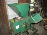 chipper/shredder, heavy duty.