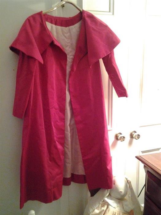 "Handmade" silk evening coat (small size)