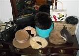 Vintage handbags and ladies' hats, including mink. Plus 2 mink sweater collars.