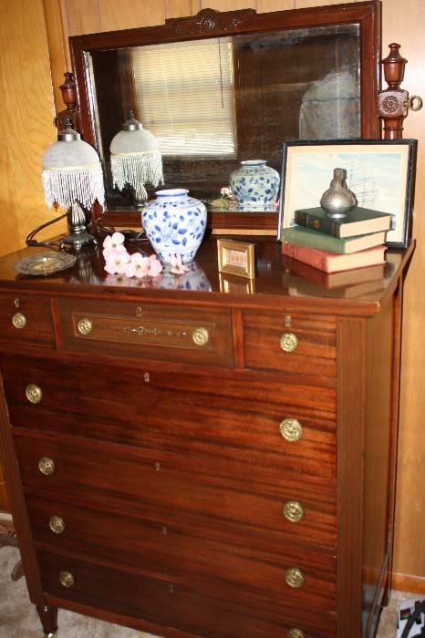 Very Nice Antique Gentlemans Dresser