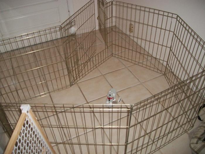 DOG PEN, GATE AND CAR SEAT