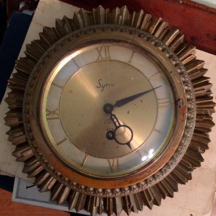 Vintage Syroco 8 day jeweled wall clock