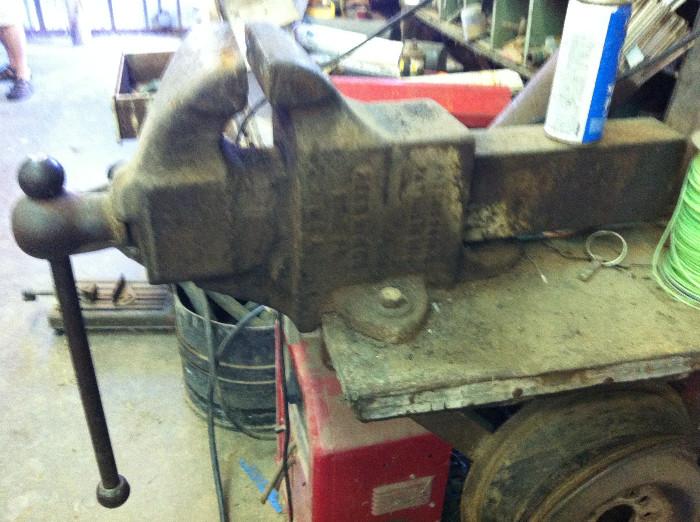Large old Antique Bench Vice Pat date 1904 No 107