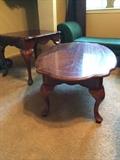                             Coffee table & end table