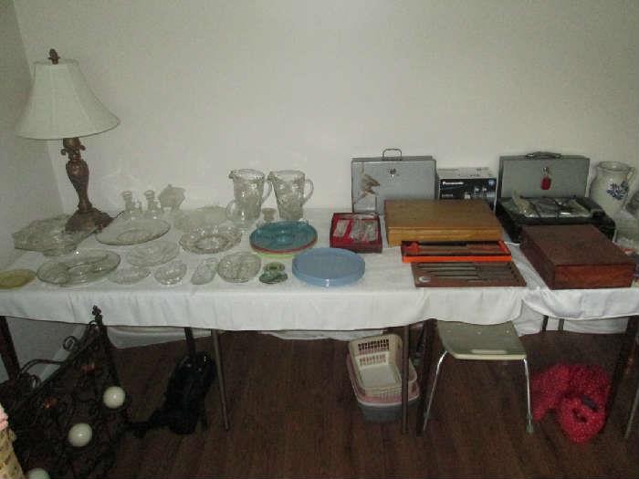 Glassware, flatware set, nisc. household