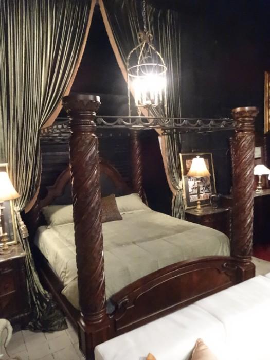 OPULENT KING SIZE 4 POSTER BEDROOM SET WITH MARBLE TOP NIGHTSTANDS AND DRESSER, PLUS ARMOIRE