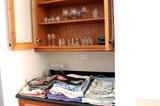 Linens & glassware