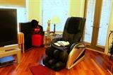 Massage chair (needs repair)