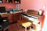 Lowery Venus Genie electric organ