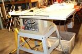Delta table saw