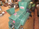 Kemp wood chipper/shredder